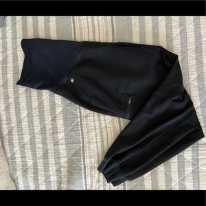 Figs MATERNITY Jogger Scrub Pants